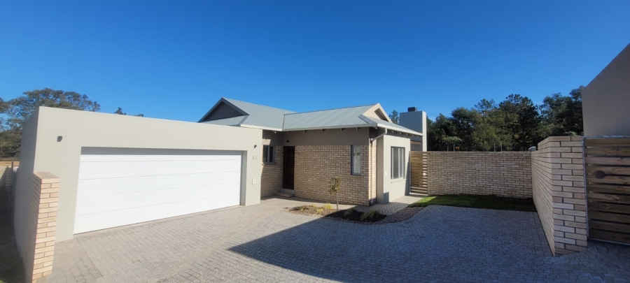 3 Bedroom Property for Sale in Mooikloof Country Estate Western Cape